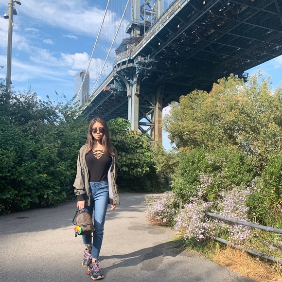 Meet your Posher, Hoikianna - Picture 2 of 6